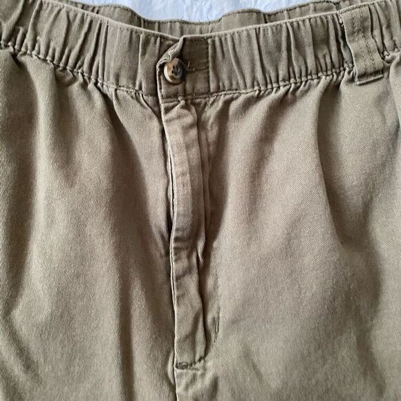 Kingsize men XL Big chino shorts w/elastic and drawstring waist olive green - Picture 2 of 10